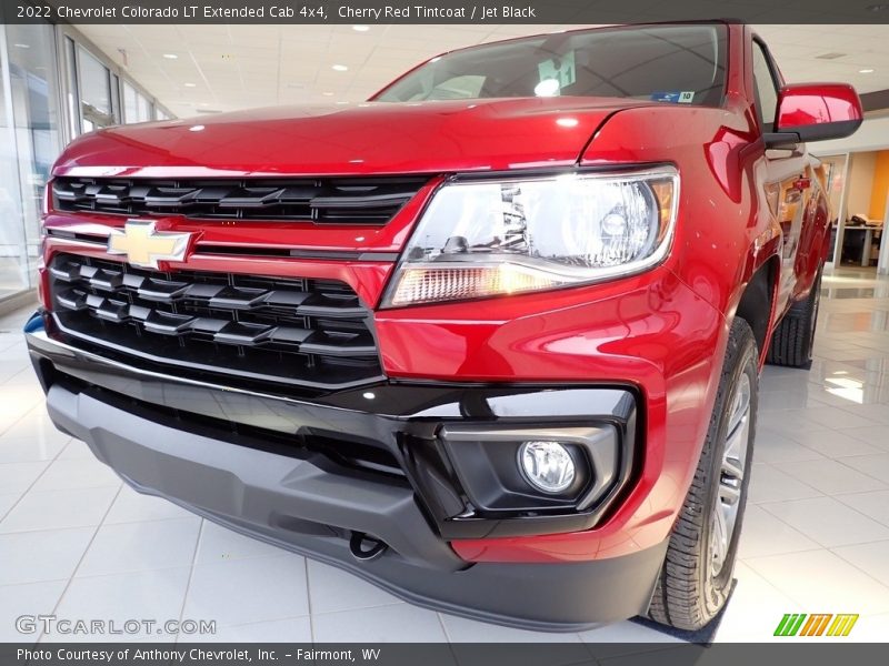 Cherry Red Tintcoat / Jet Black 2022 Chevrolet Colorado LT Extended Cab 4x4