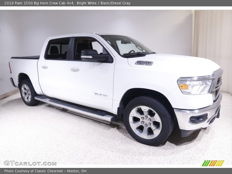 Bright White / Black/Diesel Gray 2019 Ram 1500 Big Horn Crew Cab 4x4