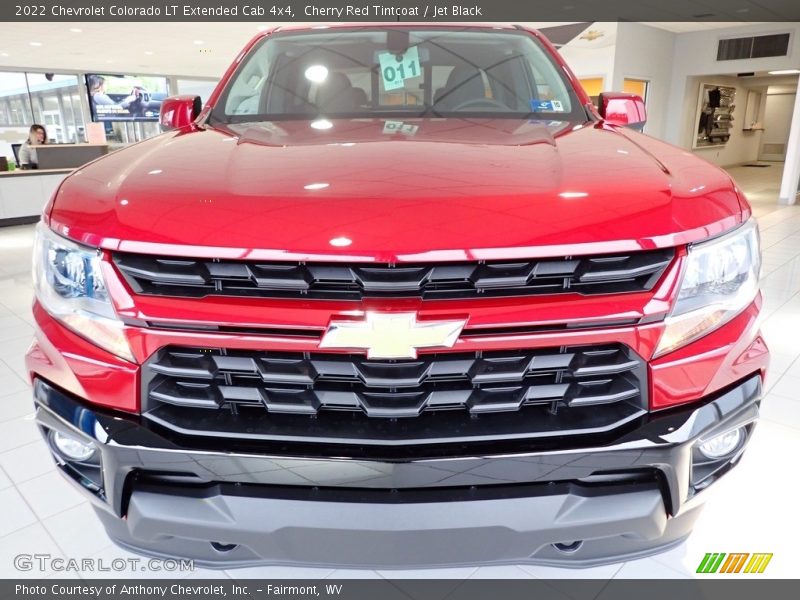 Cherry Red Tintcoat / Jet Black 2022 Chevrolet Colorado LT Extended Cab 4x4