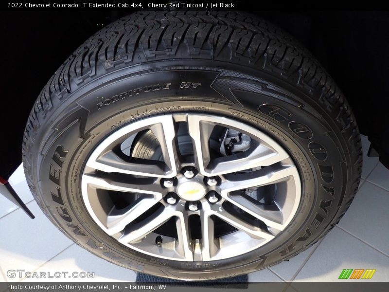  2022 Colorado LT Extended Cab 4x4 Wheel