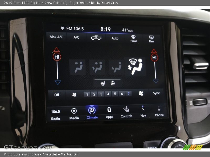 Bright White / Black/Diesel Gray 2019 Ram 1500 Big Horn Crew Cab 4x4