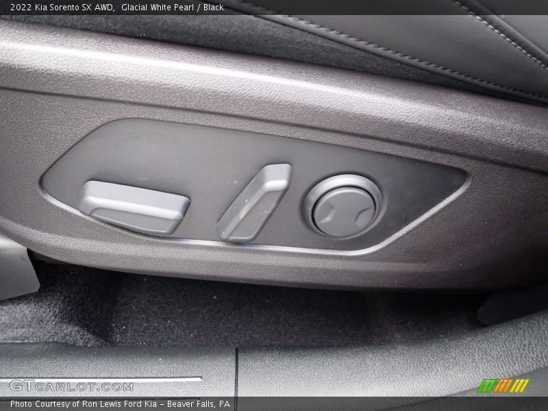 Glacial White Pearl / Black 2022 Kia Sorento SX AWD