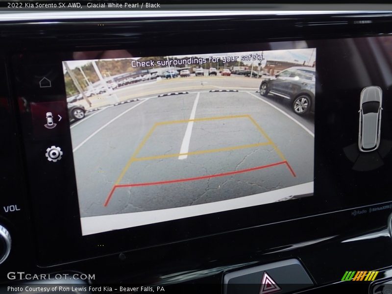 Glacial White Pearl / Black 2022 Kia Sorento SX AWD