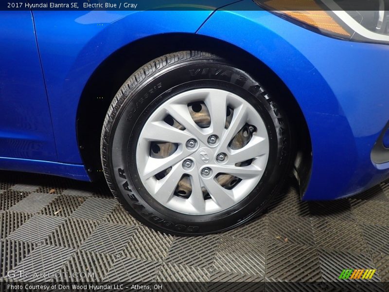 Electric Blue / Gray 2017 Hyundai Elantra SE