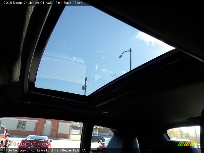 Pitch Black / Black 2018 Dodge Challenger GT AWD