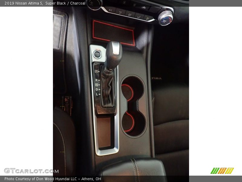 Super Black / Charcoal 2019 Nissan Altima S