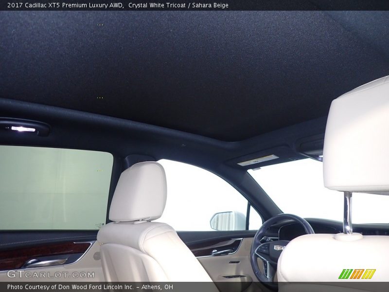 Crystal White Tricoat / Sahara Beige 2017 Cadillac XT5 Premium Luxury AWD
