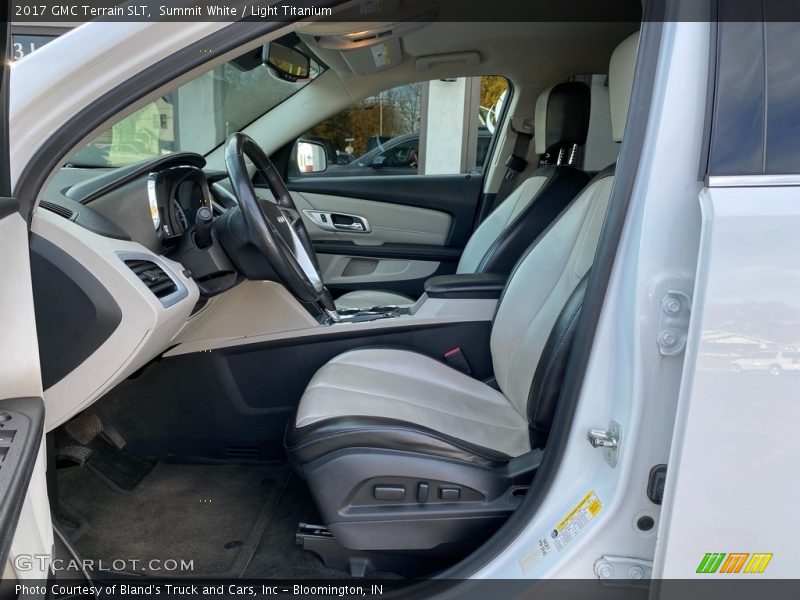 Summit White / Light Titanium 2017 GMC Terrain SLT