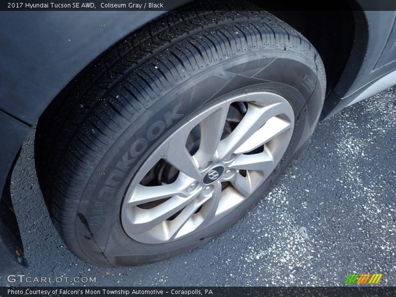 Coliseum Gray / Black 2017 Hyundai Tucson SE AWD