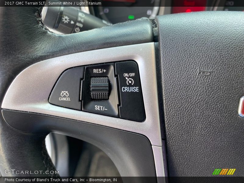 Summit White / Light Titanium 2017 GMC Terrain SLT