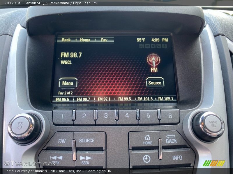 Summit White / Light Titanium 2017 GMC Terrain SLT