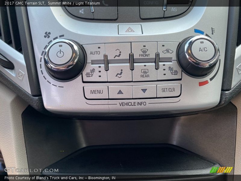 Summit White / Light Titanium 2017 GMC Terrain SLT