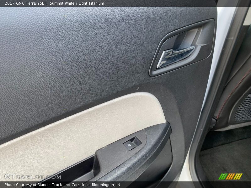 Summit White / Light Titanium 2017 GMC Terrain SLT