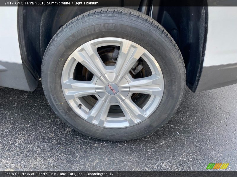 Summit White / Light Titanium 2017 GMC Terrain SLT