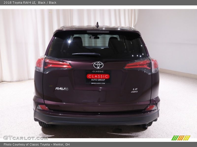 Black / Black 2018 Toyota RAV4 LE