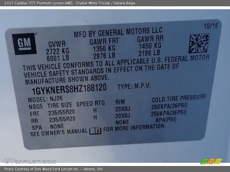 Crystal White Tricoat / Sahara Beige 2017 Cadillac XT5 Premium Luxury AWD