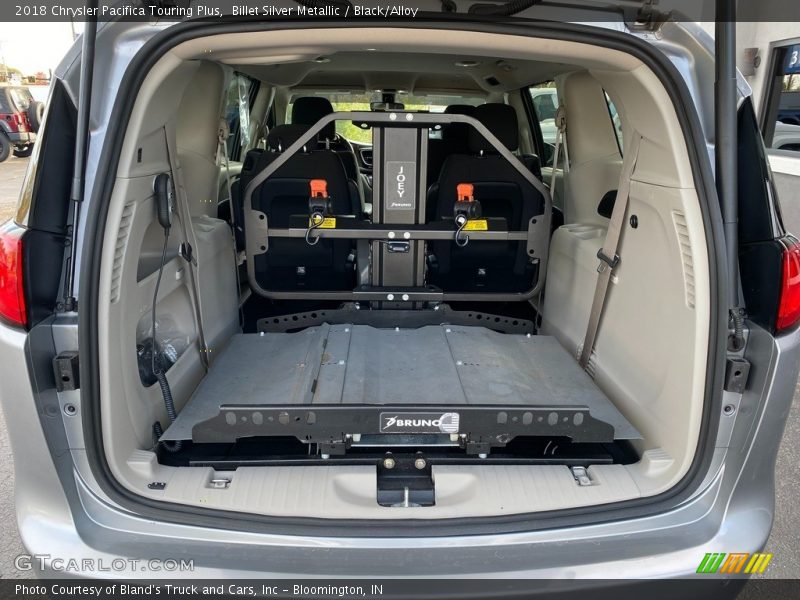 Billet Silver Metallic / Black/Alloy 2018 Chrysler Pacifica Touring Plus
