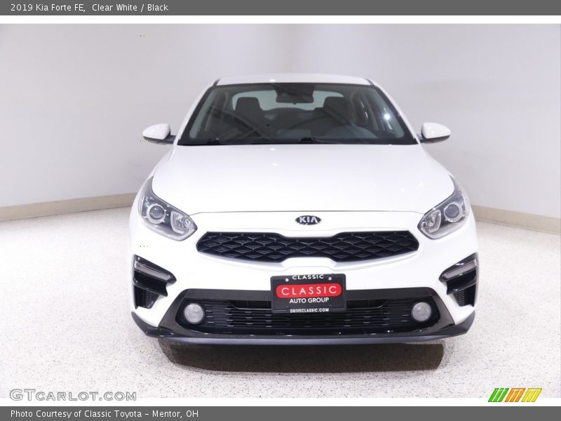 Clear White / Black 2019 Kia Forte FE