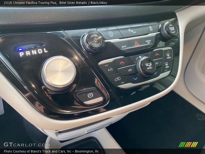 Billet Silver Metallic / Black/Alloy 2018 Chrysler Pacifica Touring Plus