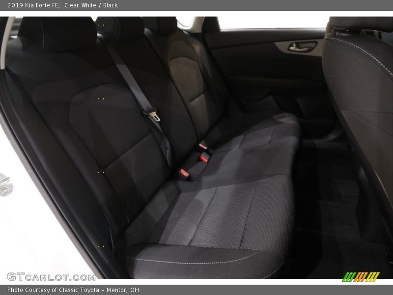 Clear White / Black 2019 Kia Forte FE