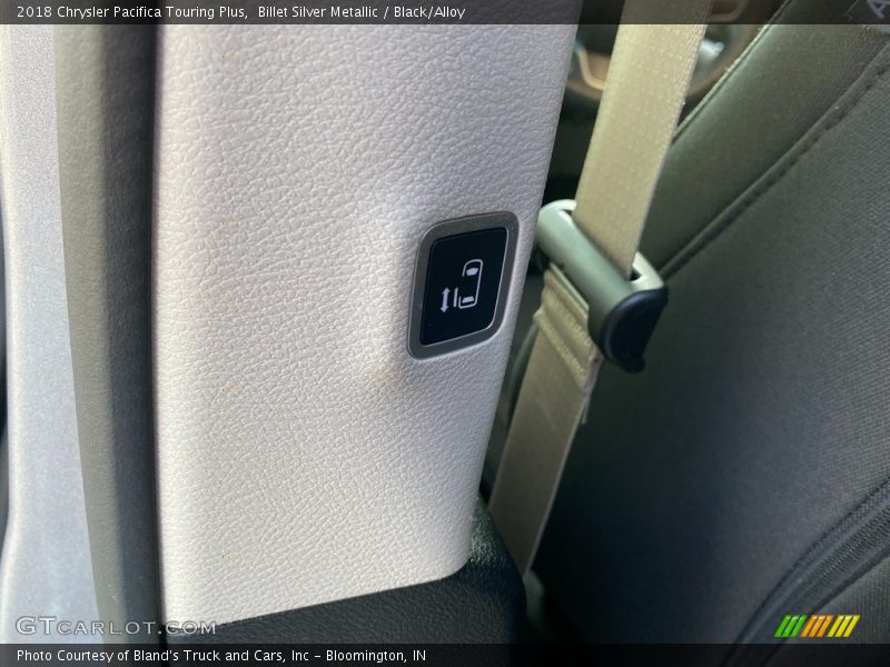 Billet Silver Metallic / Black/Alloy 2018 Chrysler Pacifica Touring Plus