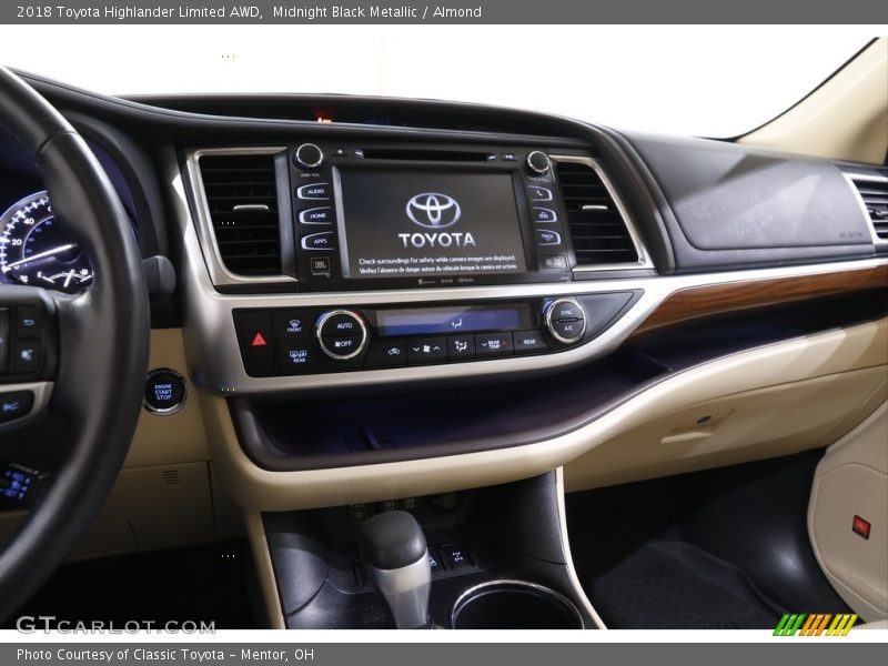 Midnight Black Metallic / Almond 2018 Toyota Highlander Limited AWD