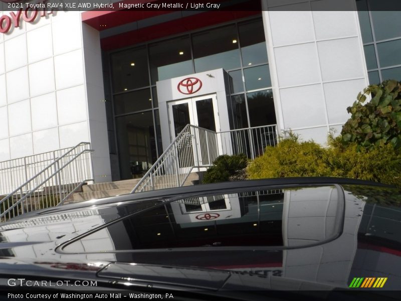 Magnetic Gray Metallic / Light Gray 2021 Toyota RAV4 XLE AWD Hybrid