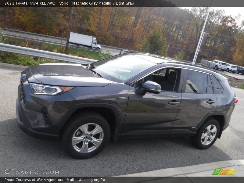  2021 RAV4 XLE AWD Hybrid Magnetic Gray Metallic