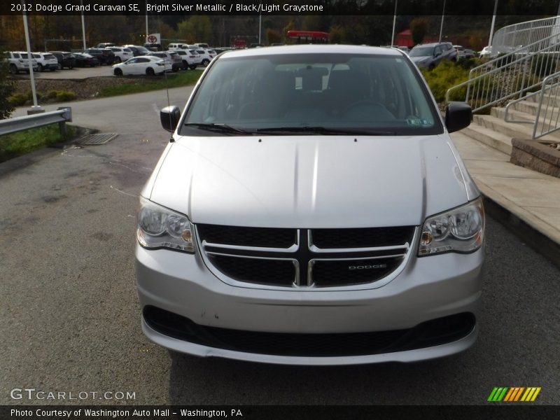 Bright Silver Metallic / Black/Light Graystone 2012 Dodge Grand Caravan SE