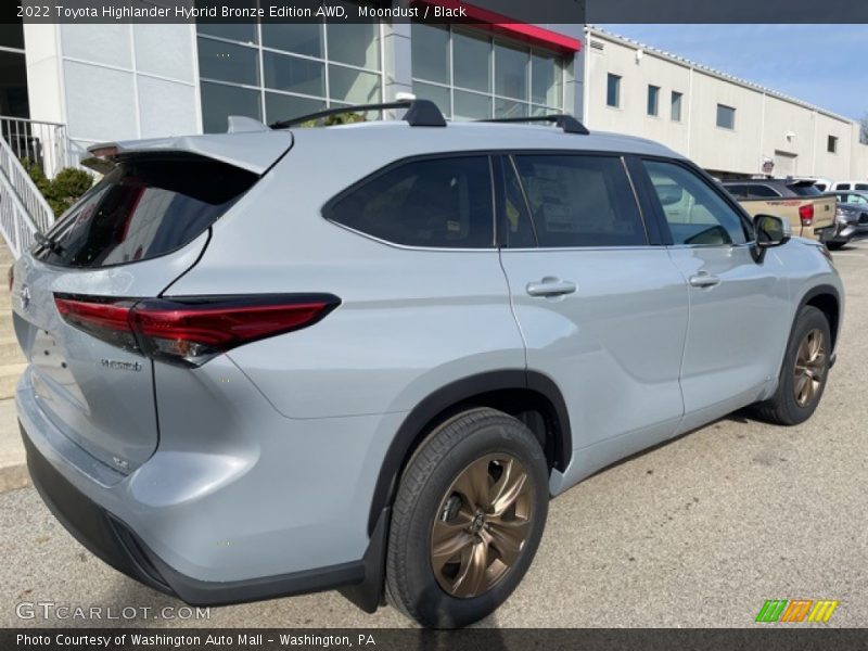  2022 Highlander Hybrid Bronze Edition AWD Moondust