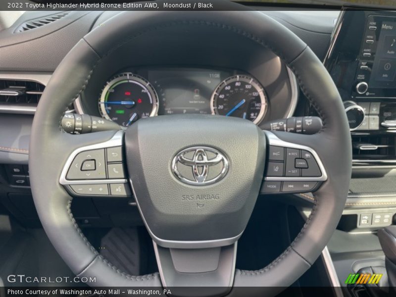  2022 Highlander Hybrid Bronze Edition AWD Steering Wheel