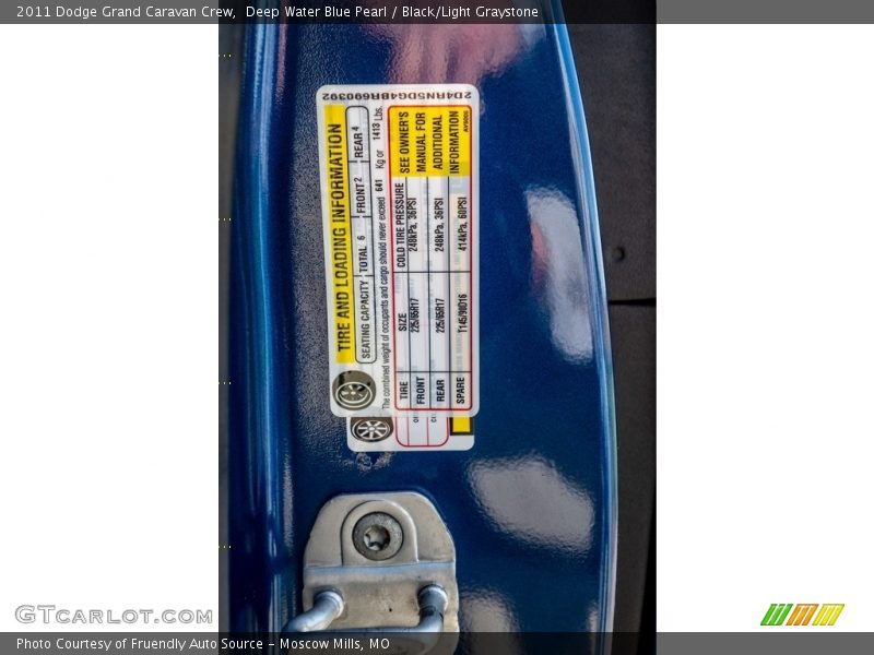 Deep Water Blue Pearl / Black/Light Graystone 2011 Dodge Grand Caravan Crew