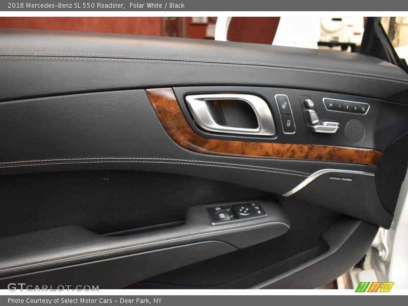 Polar White / Black 2018 Mercedes-Benz SL 550 Roadster