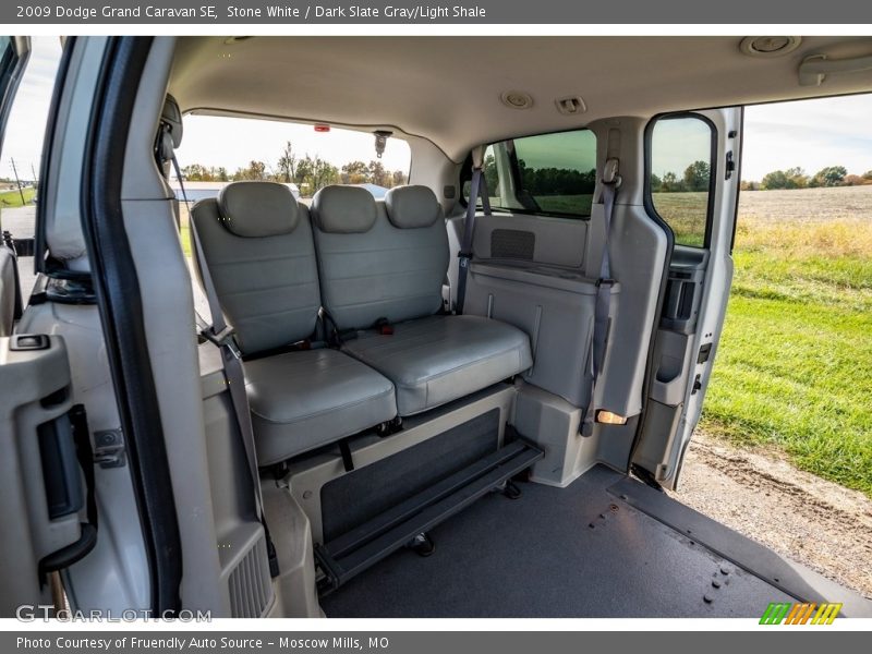 Stone White / Dark Slate Gray/Light Shale 2009 Dodge Grand Caravan SE