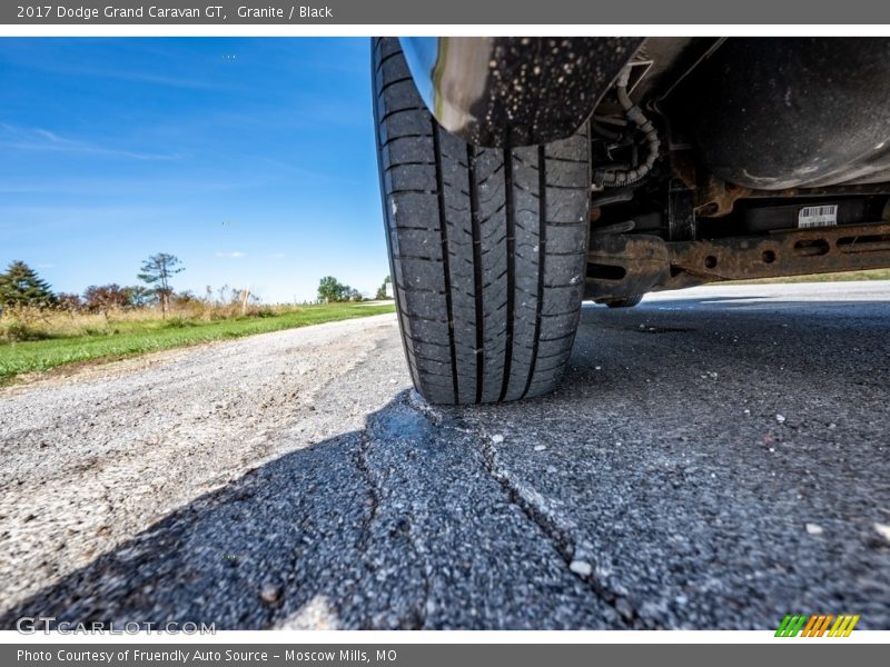 Granite / Black 2017 Dodge Grand Caravan GT