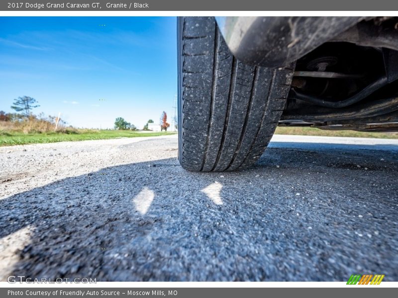 Granite / Black 2017 Dodge Grand Caravan GT