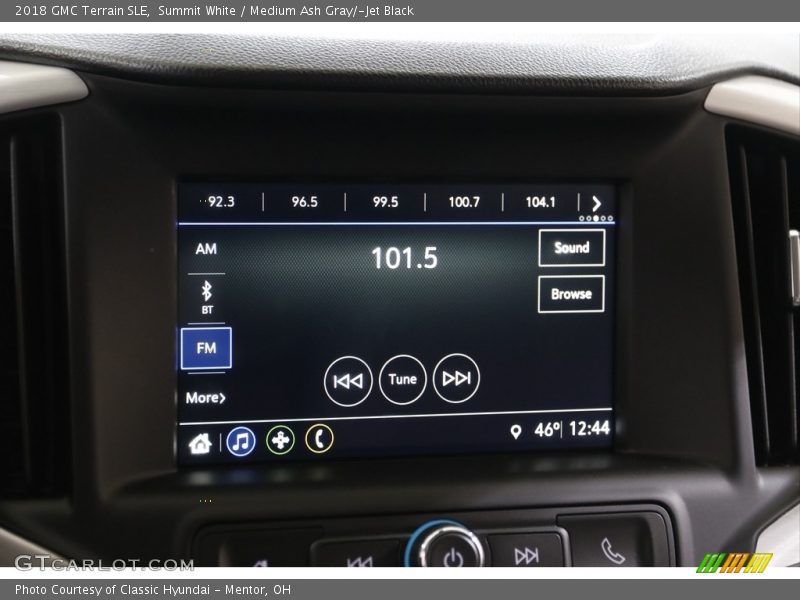 Summit White / Medium Ash Gray/­Jet Black 2018 GMC Terrain SLE