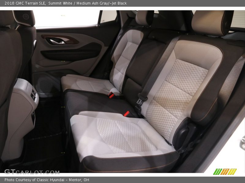 Summit White / Medium Ash Gray/­Jet Black 2018 GMC Terrain SLE