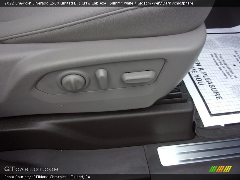 Summit White / Gideon/­Very Dark Atmosphere 2022 Chevrolet Silverado 1500 Limited LTZ Crew Cab 4x4