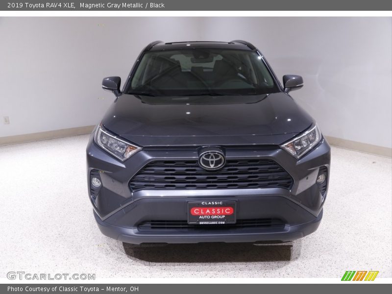 Magnetic Gray Metallic / Black 2019 Toyota RAV4 XLE