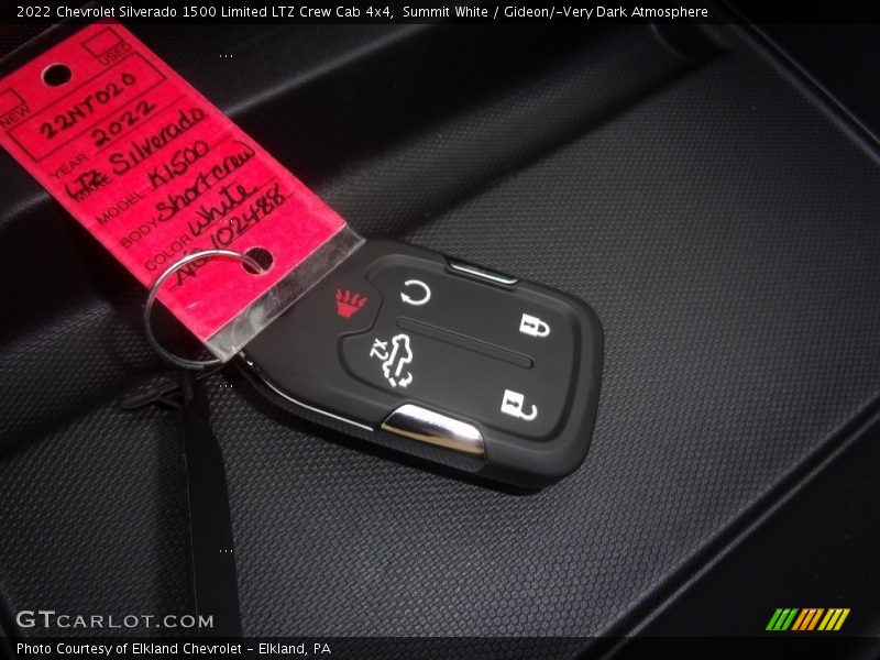 Summit White / Gideon/­Very Dark Atmosphere 2022 Chevrolet Silverado 1500 Limited LTZ Crew Cab 4x4