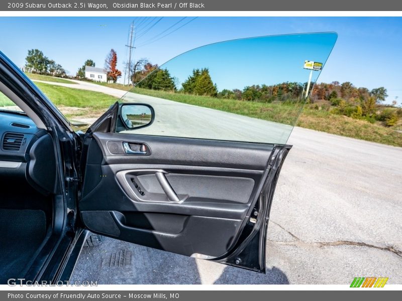 Obsidian Black Pearl / Off Black 2009 Subaru Outback 2.5i Wagon