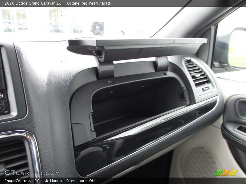 Octane Red Pearl / Black 2020 Dodge Grand Caravan SXT