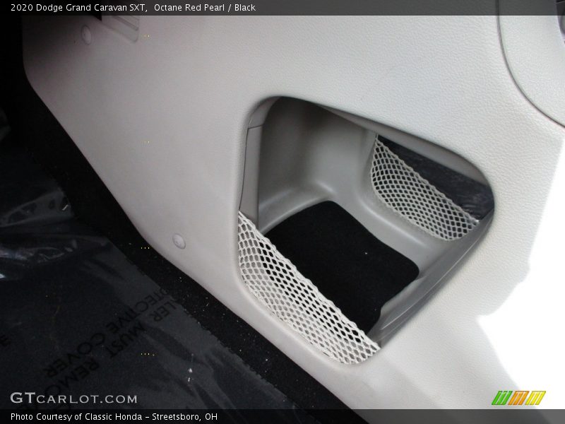 Octane Red Pearl / Black 2020 Dodge Grand Caravan SXT