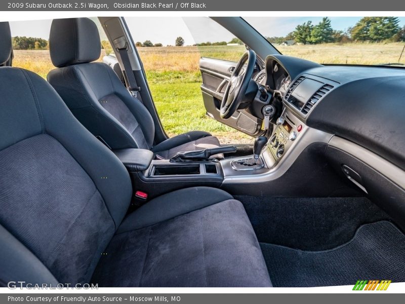 Obsidian Black Pearl / Off Black 2009 Subaru Outback 2.5i Wagon