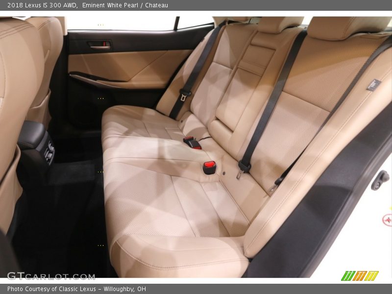Eminent White Pearl / Chateau 2018 Lexus IS 300 AWD
