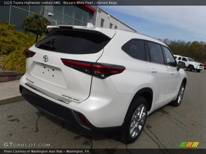 Blizzard White Pearl / Harvest Beige 2020 Toyota Highlander Limited AWD