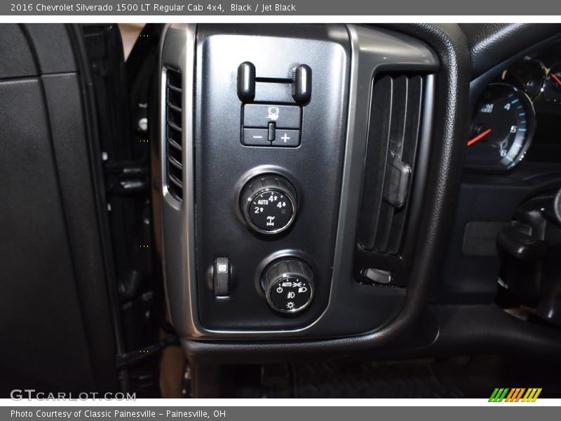 Black / Jet Black 2016 Chevrolet Silverado 1500 LT Regular Cab 4x4