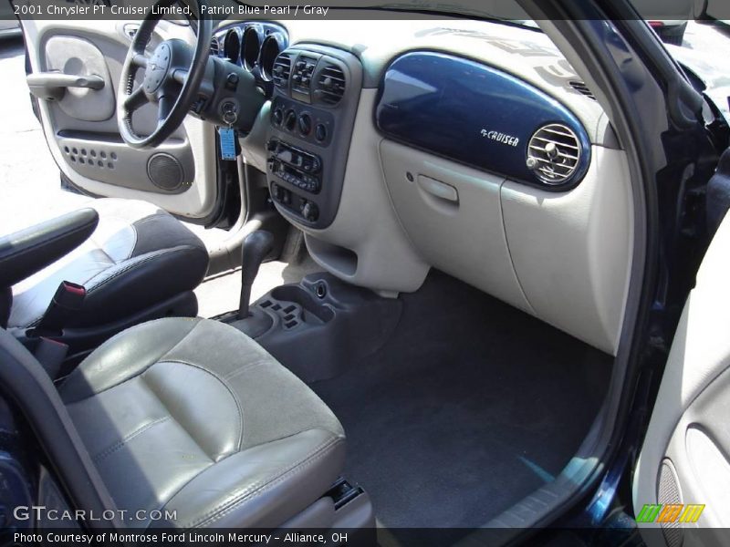 Patriot Blue Pearl / Gray 2001 Chrysler PT Cruiser Limited