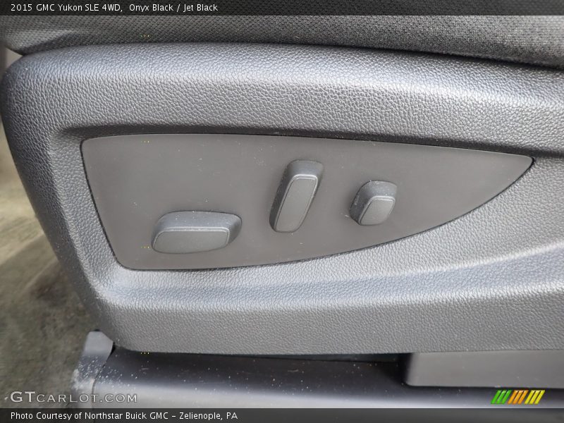 Onyx Black / Jet Black 2015 GMC Yukon SLE 4WD